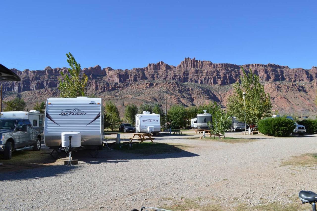 Ok Rv Park Family Tipi Ok1 Hotel Moab Exterior photo